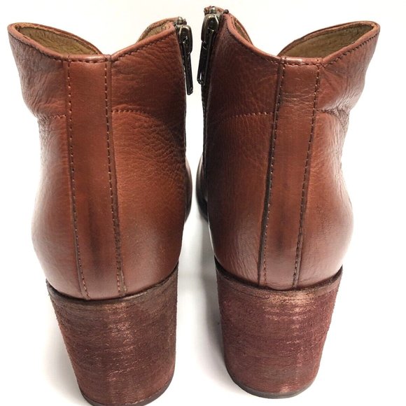 Frye Women’s Nora Zip Short, Red Ankle Boot, Size 9.5 M - Picture 4 of 6